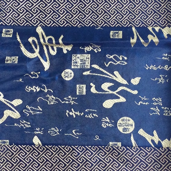 🆕 Table Runner Royal Blue NWT - Picture 2 of 8